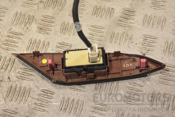 Кнопка стеклоподъемника задняя правая Lexus RX (450h) 2009-2015 228807 - 2