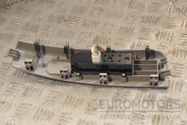 Кнопка склопідіймача передні праві Hyundai Santa FE 2006-2012 228874 - 2