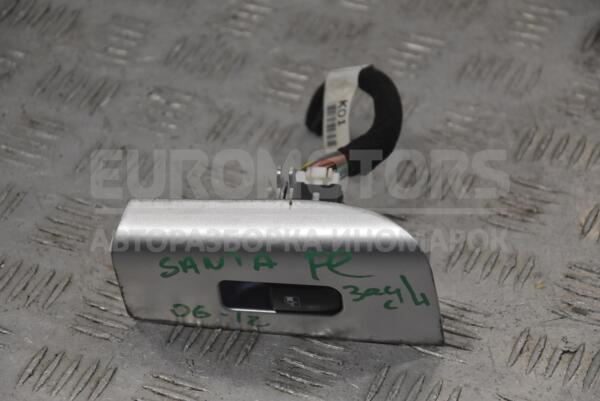 Кнопка стеклоподъемника задняя левая Hyundai Santa FE 2006-2012 228885 - 1