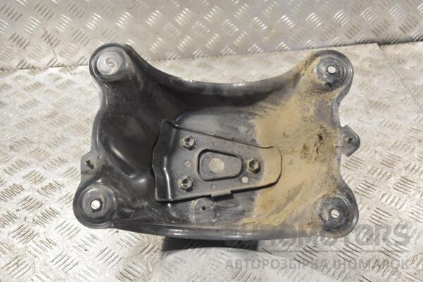 Кронштейн запасного колеса Toyota Rav 4 2006-2013 229422 - 2