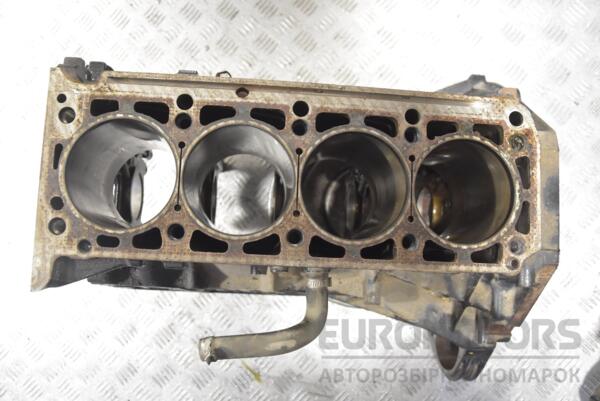 Блок двигуна (дефект) Mercedes Sprinter 2.3 16V (901/905) 1995-2006 R1110112201 241225 - 5