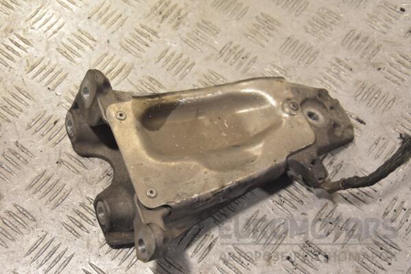 Кронштейн двигателя правый BMW 5 3.0tdi (E60/E61) 2003-2010 6770634 241689 - 2