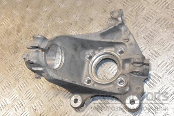 Поворотный кулак правый под ABS BMW X1 (F48) 2015 6876646 241900 - 2