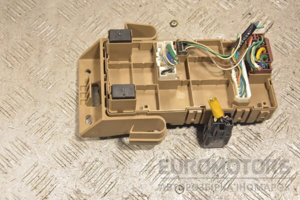 Блок запобіжників Subaru Legacy (B14) 2009-2015 82201AJ000 242485 - 2