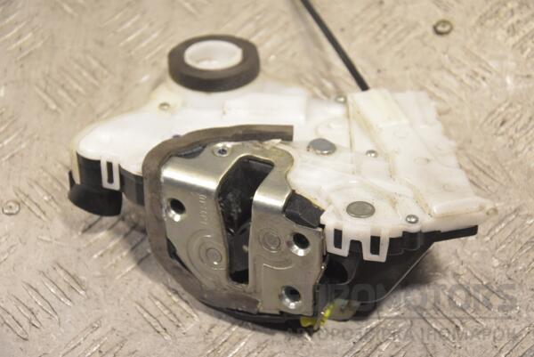 Замок двері передній лівий електро 6 пинов Toyota Yaris 2006-2011 690400D140 242501 - 2