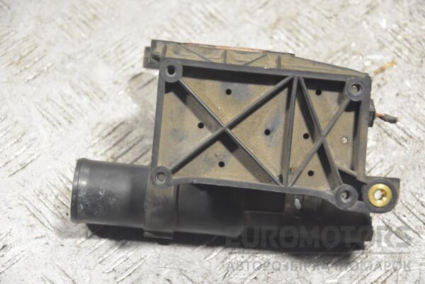 Фланец системы охлаждения Mazda 6 2.0 16V 2002-2007 LF941517Z 243048 - 2