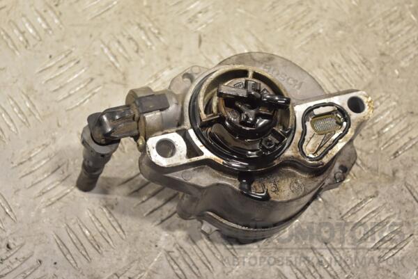 Вакуумный насос Peugeot 207 1.6hdi 2006-2013 D1562A 243681 - 2