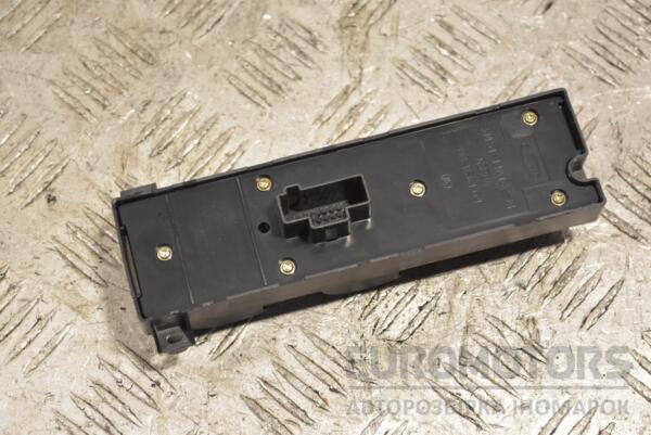 Блок управления стеклоподъемниками передний левый Ford Focus (II) 2004-2011 3M5T14A132AF 244073 - 2
