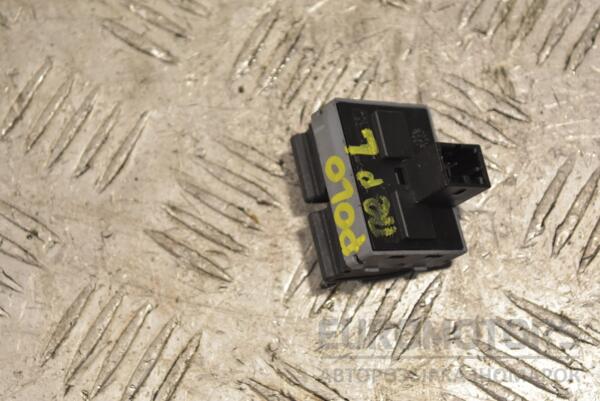 Блок управления стеклоподъемниками передний левый VW Polo 2001-2009 6Q0959858 244115 - 2