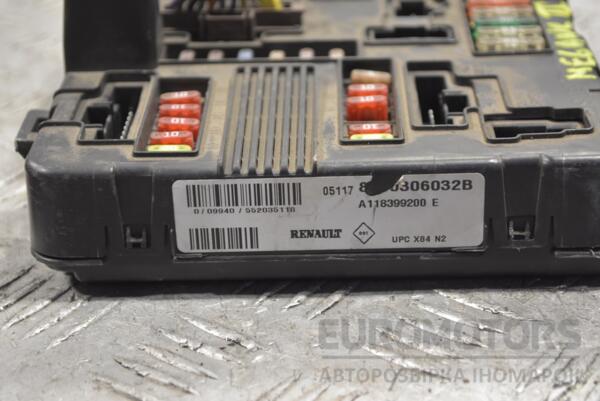 Блок запобіжників Renault Megane (II) 2003-2009 8200306032B 244386 - 3