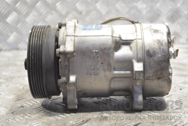 Компресор кондиціонера VW Golf 1.6 16V (IV) 1997-2003 1J0820803K 245670 - 2