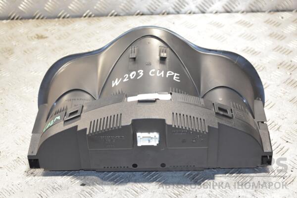 Панель приборов Mercedes C-class (W203) 2000-2007 A2035408111 246124 - 2