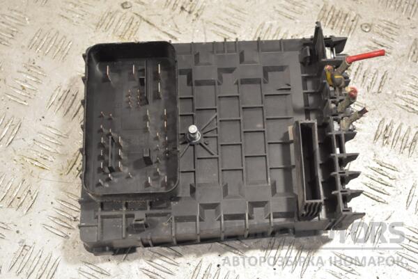 Блок запобіжників Skoda Octavia (A5) 2004-2013 1K0937125D 246219 - 2