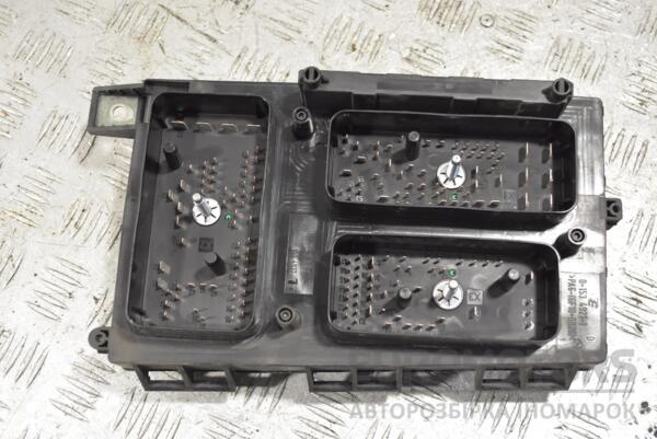Блок запобіжників Opel Astra (H) 2004-2010 13206748 246272 - 2