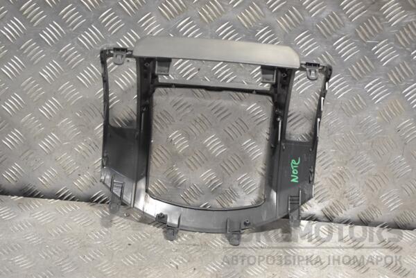 Накладка центральной консоли Nissan Note (E11) 2005-2013 682609U600 247436 - 2