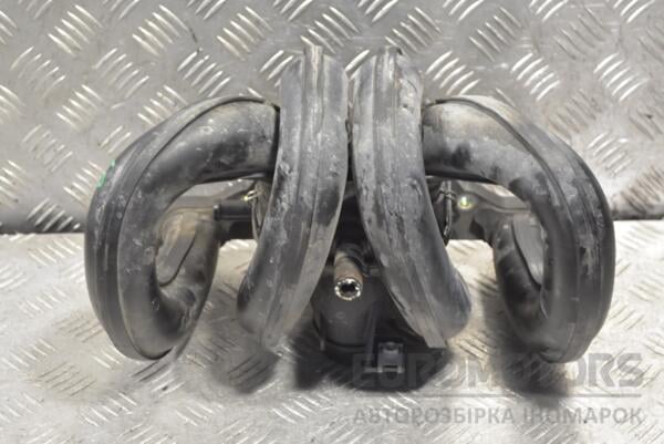 Коллектор впускной пластик Toyota Yaris 1.3 16V 1999-2005 247882 - 2