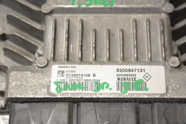 Блок управления двигателем Renault Megane 1.5dCi (II) 2003-2009 8200847131 210049 - 2