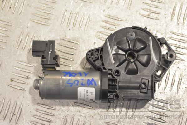 Моторчик люка Mercedes C-class (W205) 2014-2021 0390200122 210159 - 2