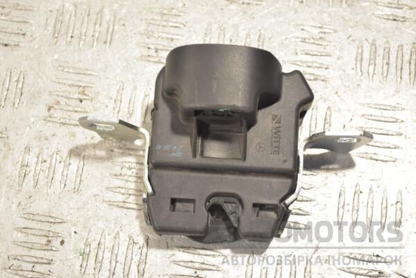 Замок откидной спинки заднего сидения Mercedes C-class (W205) 2014-2021 A2059200476 210474 - 2