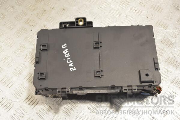 Блок предохранителей Opel Zafira (B) 2005-2011 13206759 249870 - 2