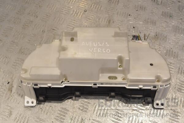 Панель приладів Toyota Avensis Verso 2.0 D-4D 2001-2009 8380044530 210891 - 2