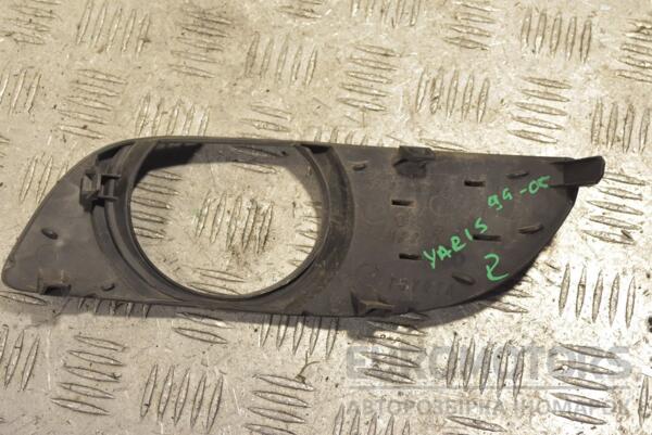Накладка бампера під птф права Toyota Yaris 1999-2005 521270D060 211527 - 2