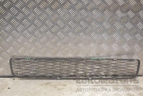 Решітка бампера центральна Toyota Yaris 2006-2011 531120D050 211743 - 2