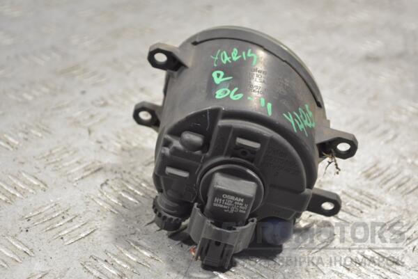 Фара правая Toyota Yaris 2006-2011 812100D041 211759 - 2