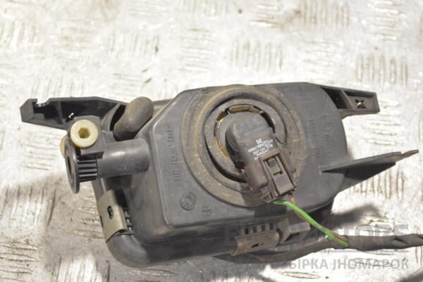 Фара противотуманная правая Mercedes C-class (W203) 2000-2007 15100000 211763 - 2