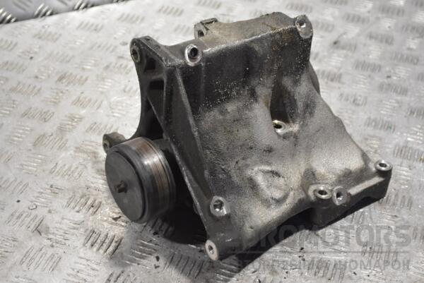 Кронштейн генератора Mercedes C-class 2.0 16V (W203) 2000-2007 A1110960645 215091 - 2