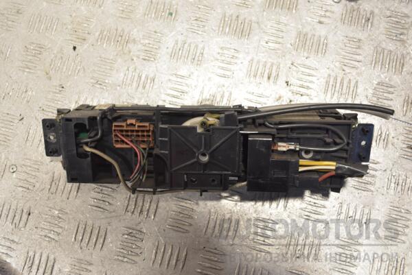 Блок управління пічкою Mercedes Sprinter (901/905) 1995-2006 A0008306285 215916 - 2