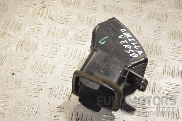 Дефлектор повітряний лівий Toyota Corolla Verso 2004-2009 5565064010 216194 - 2