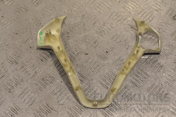 Накладка руля Ford Fiesta 2008 62144370 217383 - 2