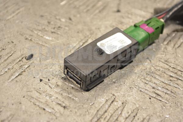 Роз'єм USB Skoda Octavia (A7) 2013 5Q0035726E 217906
