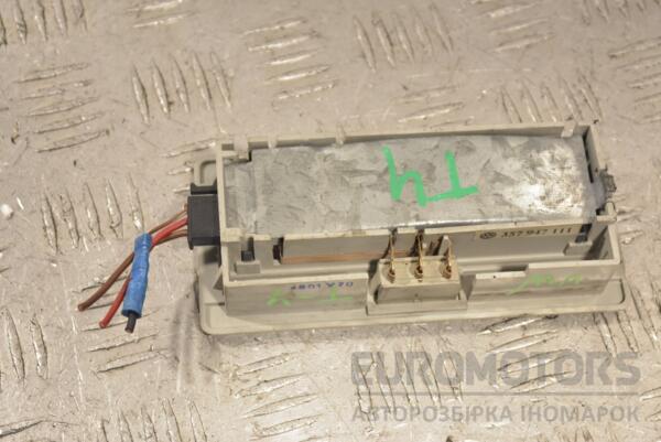 Плафон салона VW Transporter (T4) 1990-2003 357947111 218501 - 2