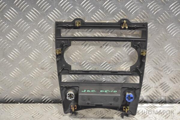 Накладка центральной консоли Jeep Grand Cherokee 2005-2010 X35008103 218666 - 2
