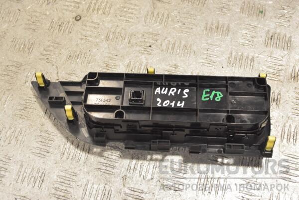 Блок управления печкой климат Toyota Auris (E18) 2012 5590002360 219088 - 2