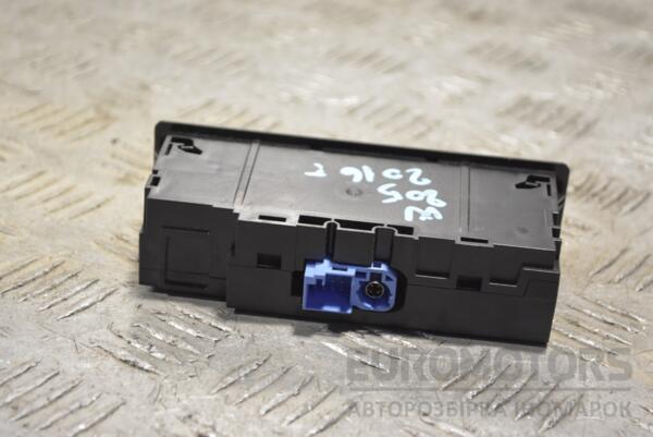 Разьем USB/SD Mercedes C-class (W205) 2014-2021 A2138200401 219308 - 2