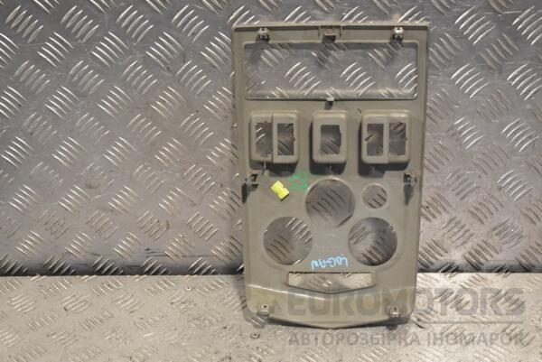Накладка центральної консолі -09 Renault Logan 2005-2014 8200453196 219414 - 2
