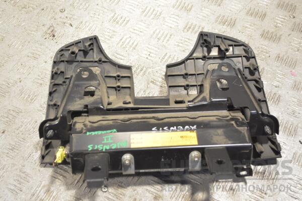 Подушка безпеки колін водія Airbag Toyota Avensis (II) 2003-2008 219493 - 2