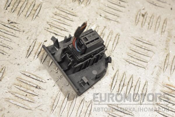 Кнопка склопідіймача Skoda Octavia (A7) 2013-2020 5E0959855 230720 - 2