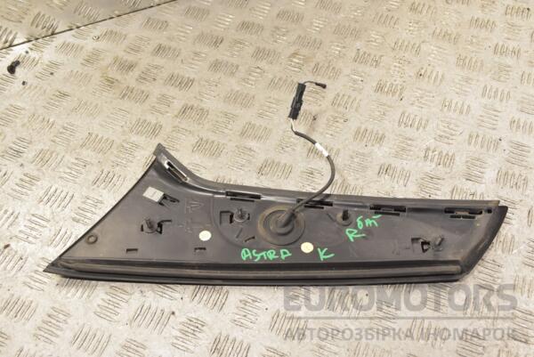 Накладка кришки багажника права Opel Astra (K) 2015 39032120 231300 - 2