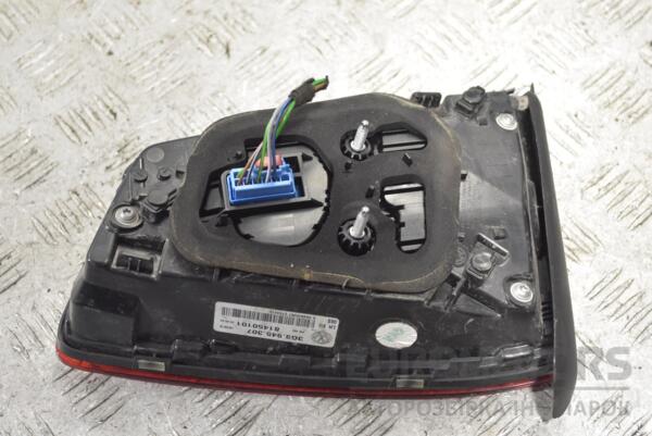 Фонарь левый внутренний универсал (дефект) VW Passat (B8) 2015 3G9945307 231433 - 3