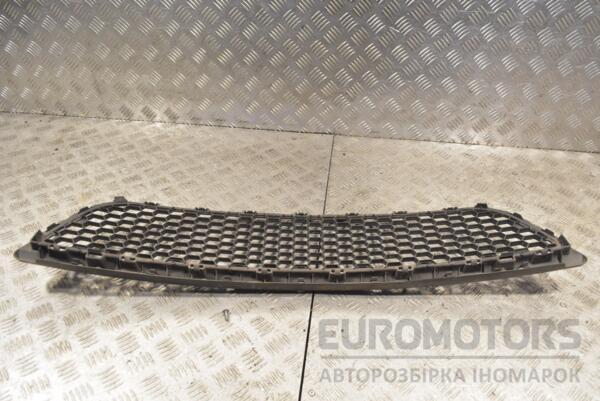 Решетка в бампер центральная (дефект) Renault Logan 2005-2014 8200604721 231837 - 2