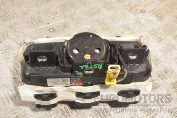 Подушка безпеки пасажир Airbag в торпедо Opel Astra (K) 2015 13499663 231882 - 2