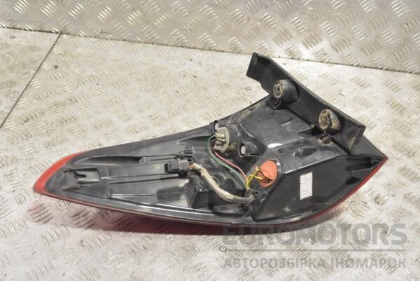 Фонарь правый наружный Kia Carens 2013 231934 - 2
