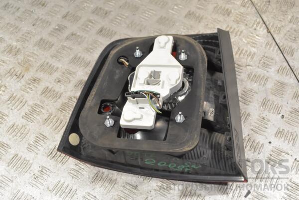 Фонарь правый универсал 09- Skoda Octavia (A5) 2004-2013 1Z9945096A 231957 - 2