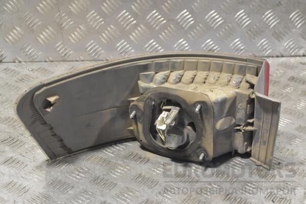 Ліхтар правий зовнішній універсал Toyota Avensis (III) 2009 8155105260 231975 - 2