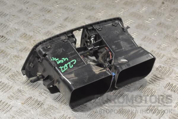 Дефлектор воздушный центральный Mercedes E-class (C207) 2009-2016 A2078300054 232211 - 2