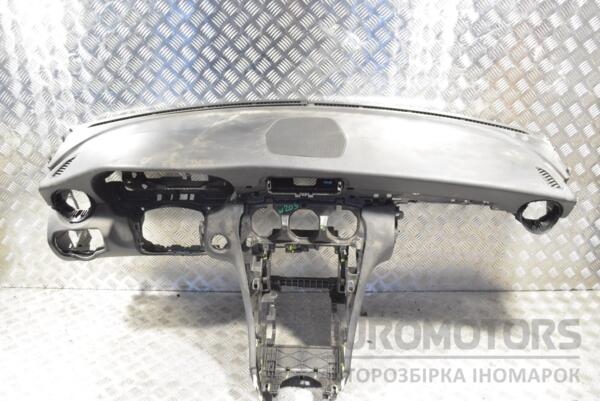 Торпедо під Airbag (дефект) Mercedes C-class (W205) 2014-2021 A2056802504 232226 - 2